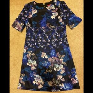 Betsey Johnson short sleeve floral dress